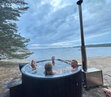 Stromstad Hostel | Styrsö Boende och Havsbad