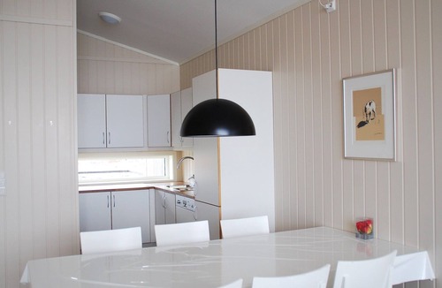 Bogoyvaer Hotel | Sula Rorbuer og Havhotell