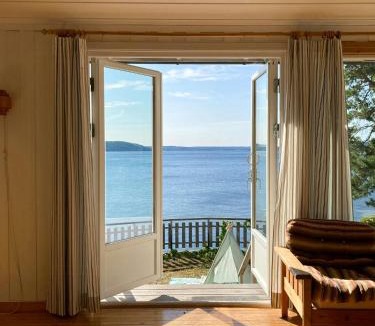 Filtvet House | Summer Cabin With Sunrise Over Oslo Fjord
