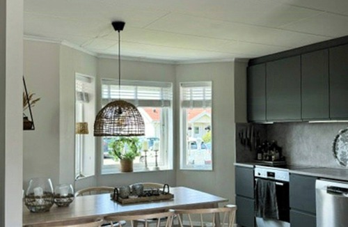 Byxelkrok House | Summer house with guest house in Byxelkrok