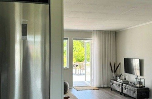 Byxelkrok House | Summer house with guest house in Byxelkrok