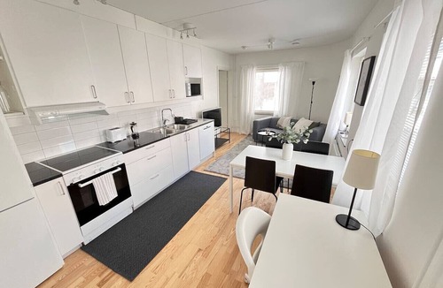 Sundbyberg Apartment | Sundbyberg city bliss