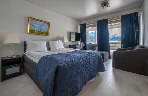 Solavagen Hotel | Sunde Fjord Hotel, free and easy parking