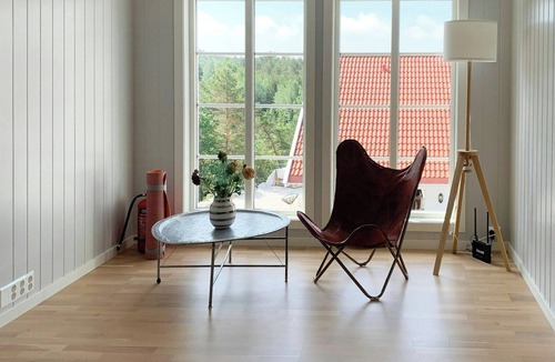 Risor House | Sunny cabin in Øysang near Risør