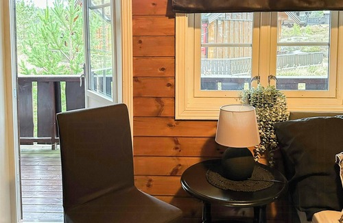 Treungen House | Sunny cabin near Gautefall