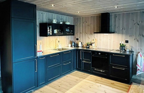 Kamben House | Sunny cabin with panoramic views at Golsfjellet