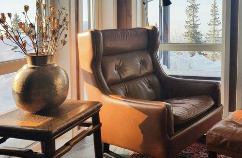 Sjusjoen House | Sunny cabin with panoramic views at Sjusjøen