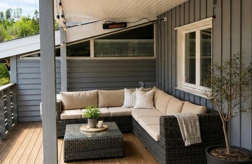 Hovik Apartment | Sunny Garden Stay