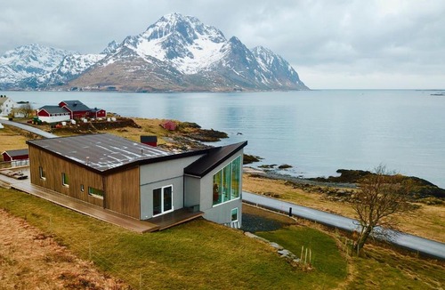 Vestvagøy Villa | Superior Villa with Superb View