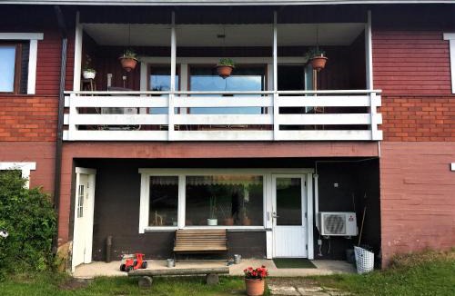 Jyvaskyla Bed & Breakfast | Surkeenjärvi Countryside B&B
