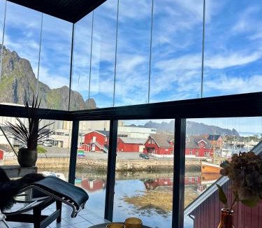 Svolvaer Apartment | Svolvær Panorama City Suite