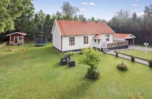 Berghemmet House | Sweden holiday at the lake Mycklaflon