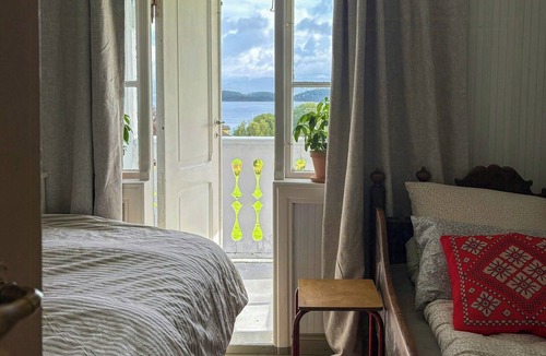 Vindafjord House | Swiss-style farmhouse with fjord views