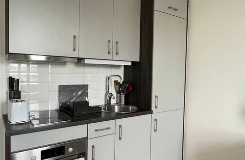 Liljeholmen - Hagersten Apartment | Tele 18 -1202 #579 (160cm) · Spacious studio at Telefonplan