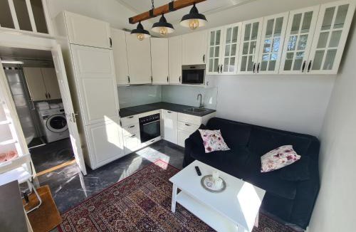 Orgryte-Harlanda Apartment | TG Oasis Örgryte Stugor & Rum