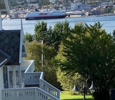 Tromsdalen Apartment | The Arctic Villa - Boutique Apartments Tromsø