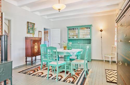 Olden Villa | The Bungalow - Guesthouse