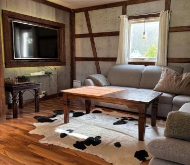 Fredvang House | The Chess House Lofoten - Luxury Arctic Villa in Fredvang