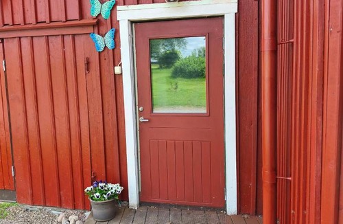Manstad Apartment | The Colored Butterfly