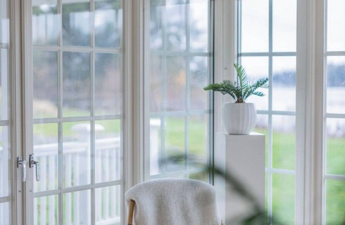 Askersund Municipality Villa | The Dream House By The Glittering Lake Vättern!