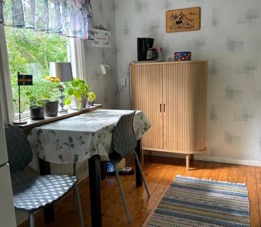 Sorbo House | The Hunters Hill - Cosy private forest retreat