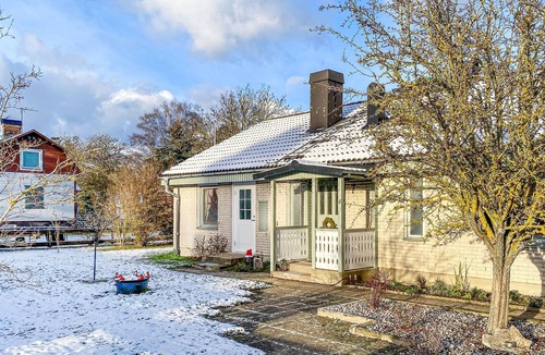Hemse House | The island of Gotland welcomes you to this cozy cottage.