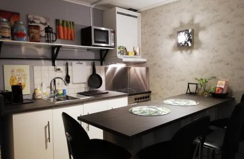 Sola Apartment | The Little Apartment