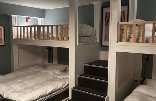 Centrum Hostel | The Malt House Inn