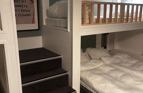 Centrum Hostel | The Malt House Inn