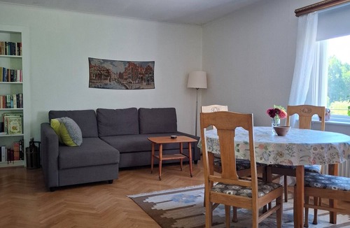 Lovsjo Apartment | The Old Bakery in Moliden—a bright two-room apartment in a rural setting near the E4.