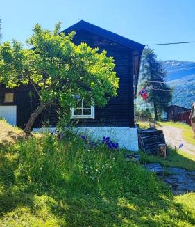 Rauma kommune Cabin | The old farm Lodge Lykkeslet