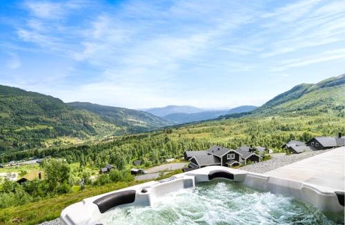 Sogndal Villa | The Panorama Retreat - Rindabotn Cabin