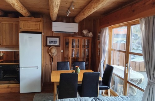Forsand Cottage | The pearl of the Lysefjord - the boathouse at Prekestolen