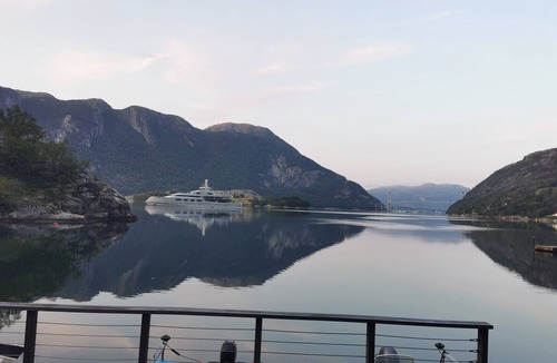 Forsand Cottage | The pearl of the Lysefjord - the boathouse at Prekestolen