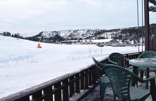 Gautefall Apartment | Three-Bedroom Apartment in Drangedal