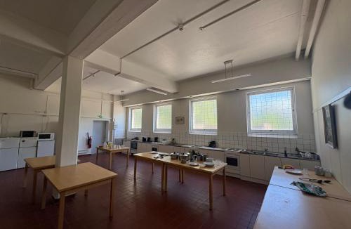 Tibro Hostel | Tibro Stay Private Rooms & Shared Kitchen