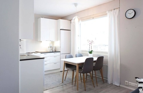 Turku Apartment | Tilava kaksio, keskeinen sijainti+patio+WiFi