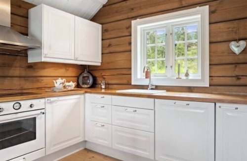 Kvam House | Timber cabin with soul at Kvamskogen