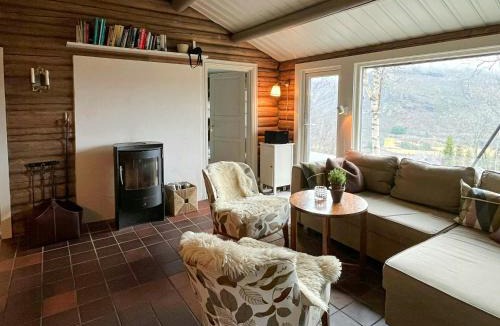 Hemsedal House | Timber Cabin With Ski-In Access At Solheisen