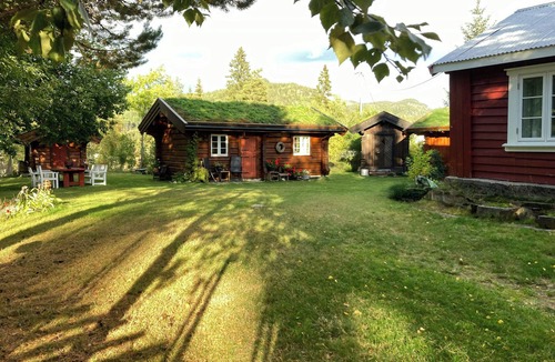 Tokke House | Timber house from 1600s in historic mining village