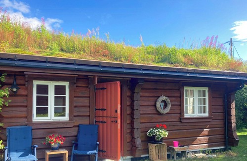 Tokke House | Timber house from 1600s in historic mining village