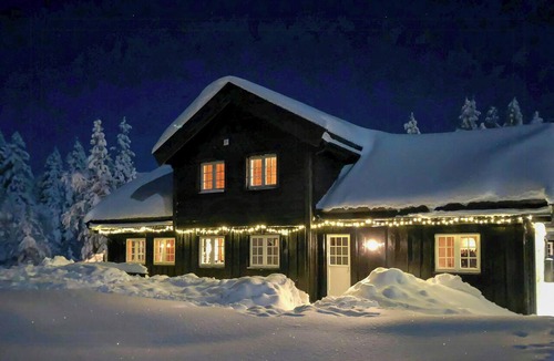 Trysil House | Timber house with ski in/ski out in Trysil