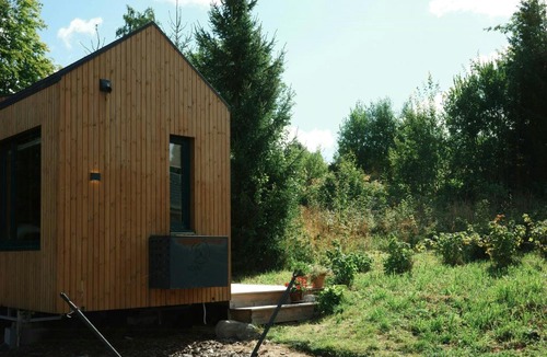 Elverum House | Tiny house between field and forest at Storberget