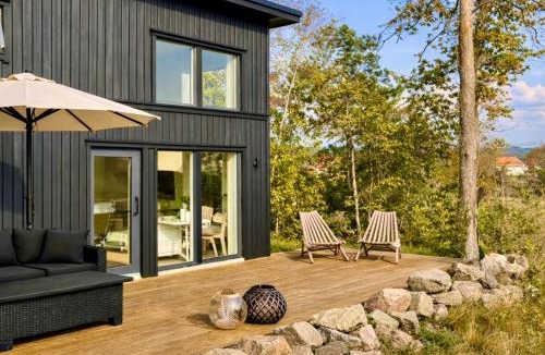 Jorlanda House | Tiny house - Nature, sea, close to Gothenburg
