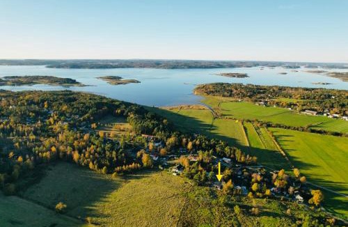 Jorlanda House | Tiny house - Nature, sea, close to Gothenburg