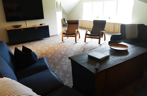 Unnaryd Hotel | Tiraholms hotell