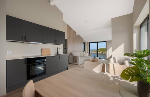 Henningsvaer Apartment | Top apartment with amazing views