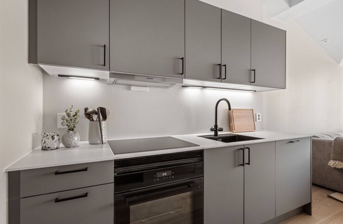 Henningsvaer Apartment | Top apartment with seaview in Henningsvær