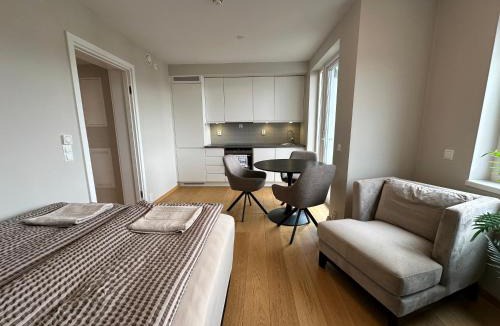 Tonsberg Apartment | Top Floor - Sunny Balcony - Seaside - Tønsberg