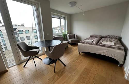 Tonsberg Apartment | Top Floor - Sunny Balcony - Seaside - Tønsberg